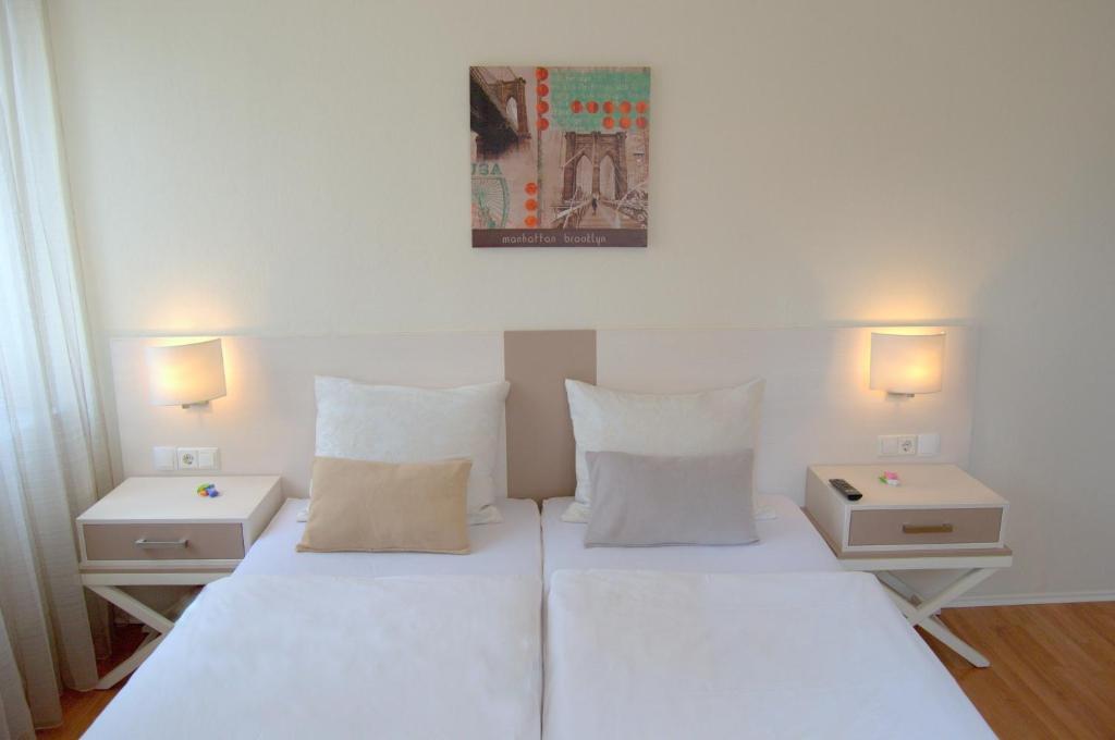 Hotel Centro Stuttgart Rum bild